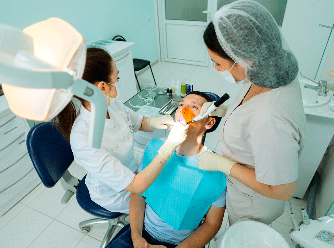 Цена лечения зубов в частной клинике